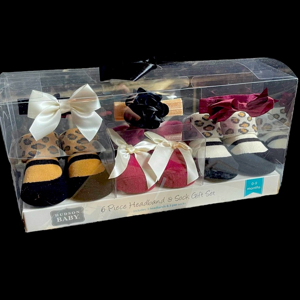 Hudson baby socks + headbands set